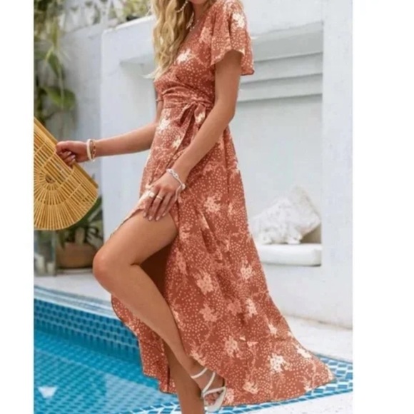 Boho Green Ruffle Hem Butterfly Sleeve Wrap Dress - Picture 13 of 15